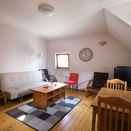 Spacious 2-Bedroom Apartment Zabjak With Ac Tour As Liubliana Exterior foto