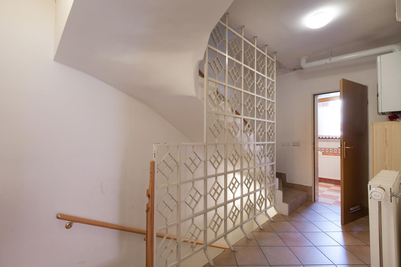 Spacious 2-Bedroom Apartment Zabjak With Ac Tour As Liubliana Exterior foto